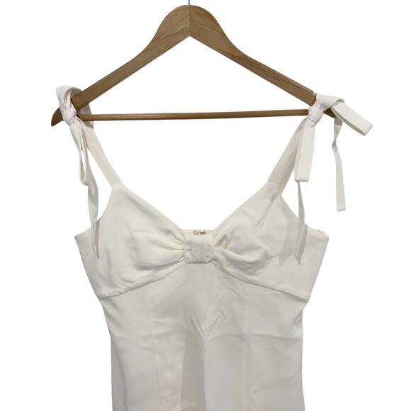 Cinq à Sept Tally Dress Ivory Women's Small Tie Shoulder Fluted Mini 8 NWT - Picture 4 of 7